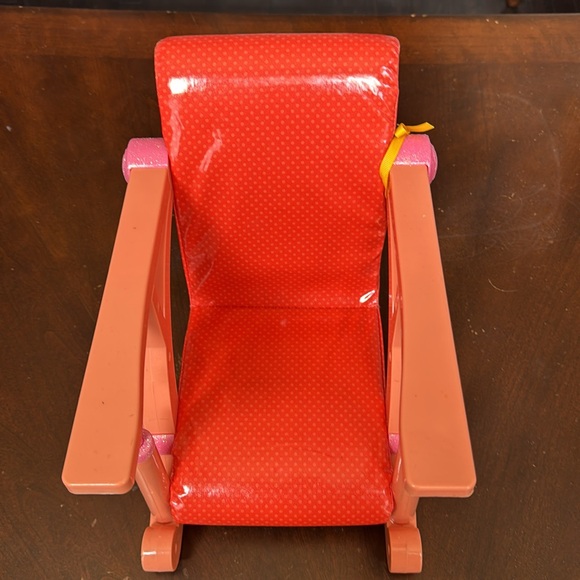 Our Generation Chair - Picture 2 of 4